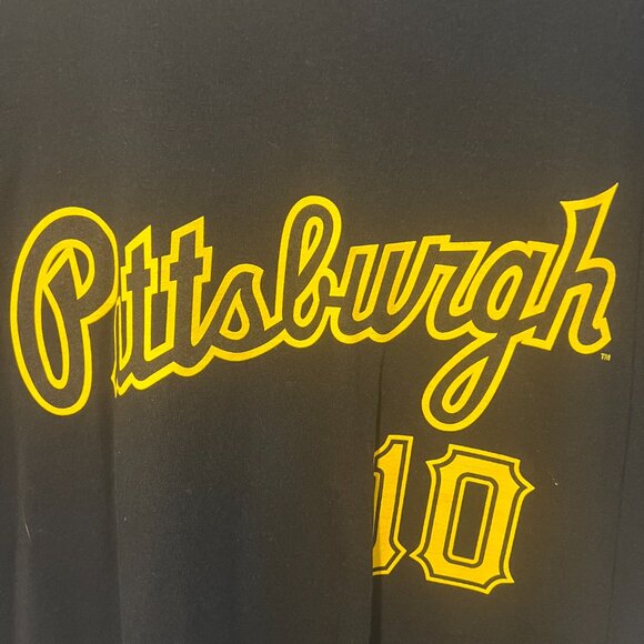 Bryan Reynolds #10 Pittsburgh Pirates Jersey - Majestic Mens XL - NWT - Picture 2 of 7